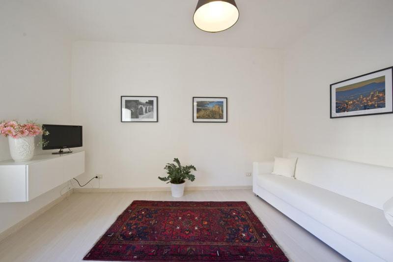 Apartamento Vico Amato Residenza Sulmona Habitación foto